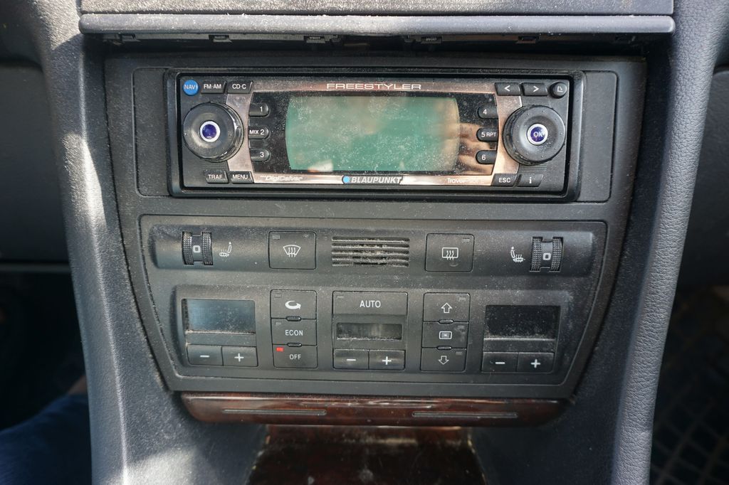 AUDI A6 11