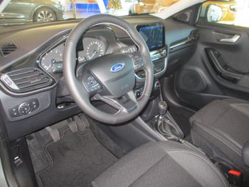 Ford Puma Titanium Winterpaket + Navi              PA