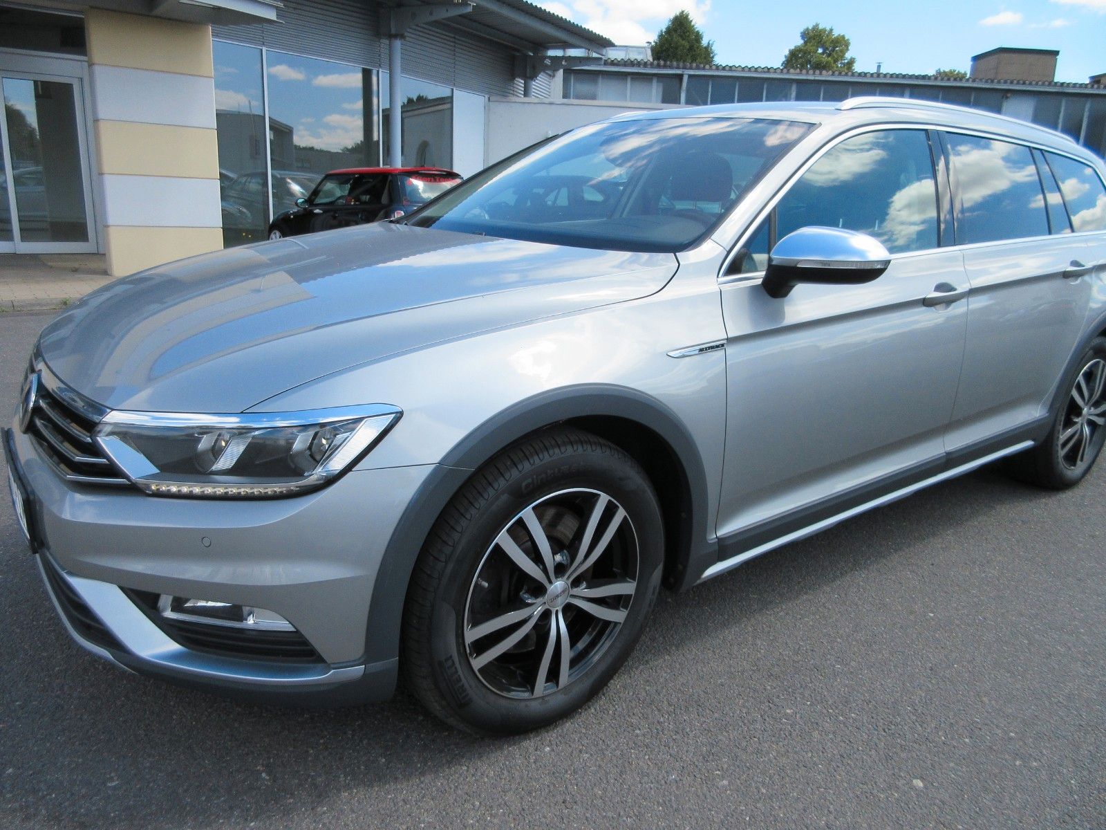 VW Passat Variant Alltrack  4Motion **1.HAND**