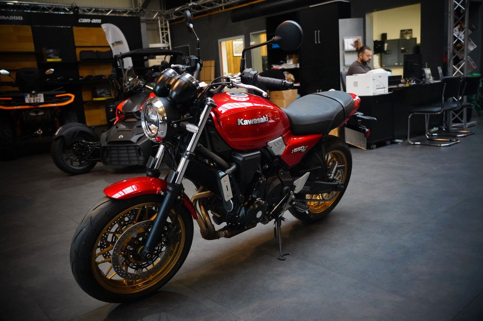 Fahrzeugabbildung Kawasaki Z650 RS  (A2 möglich)