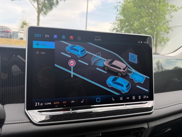 Tiguan Life 2.0 TDI AHK-klappbar Navi 360 Kamera