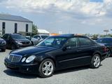 Mercedes-Benz E 320 CDI Elegance Schiebedach + Standheizung - Mercedes-Benz E 320: Elegance