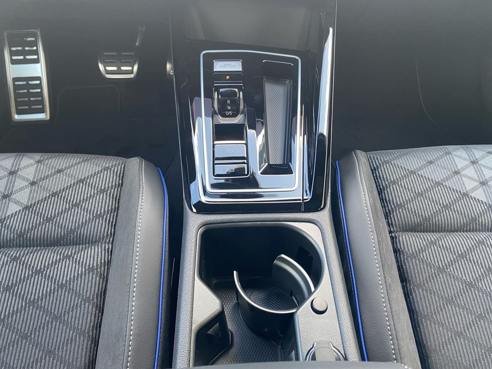 Volkswagen Golf - Bild 8