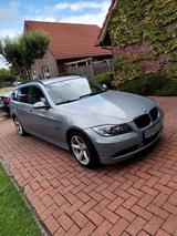 BMW e91 325xi - BMW 325 aus 2007: Kombi