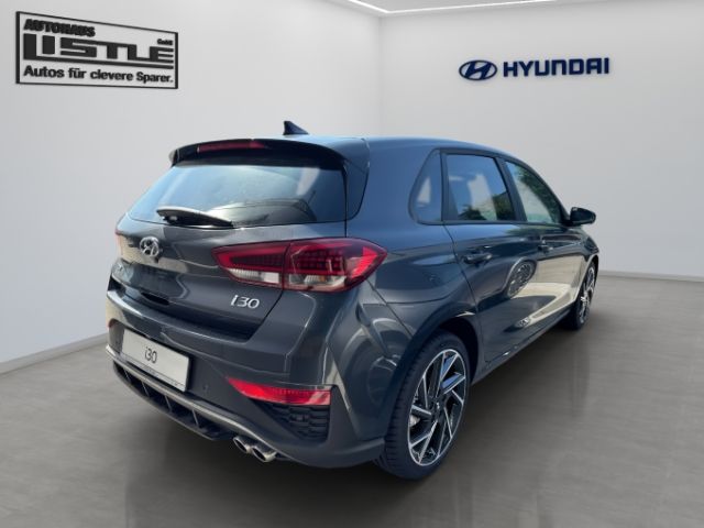 Fahrzeugabbildung Hyundai i30 FL 5-Türer (MJ23) 1.5 Benzin Turbo 7-DCT (48