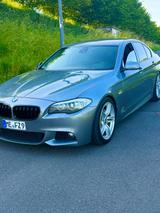BMW 525 M-Paket Top Zustand - BMW 525 in Düsseldorf