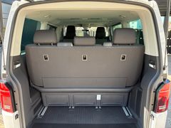 Fahrzeugabbildung Volkswagen T6.1 Multivan DSG Navi Sitzh ACC R.Cam 3xKlima