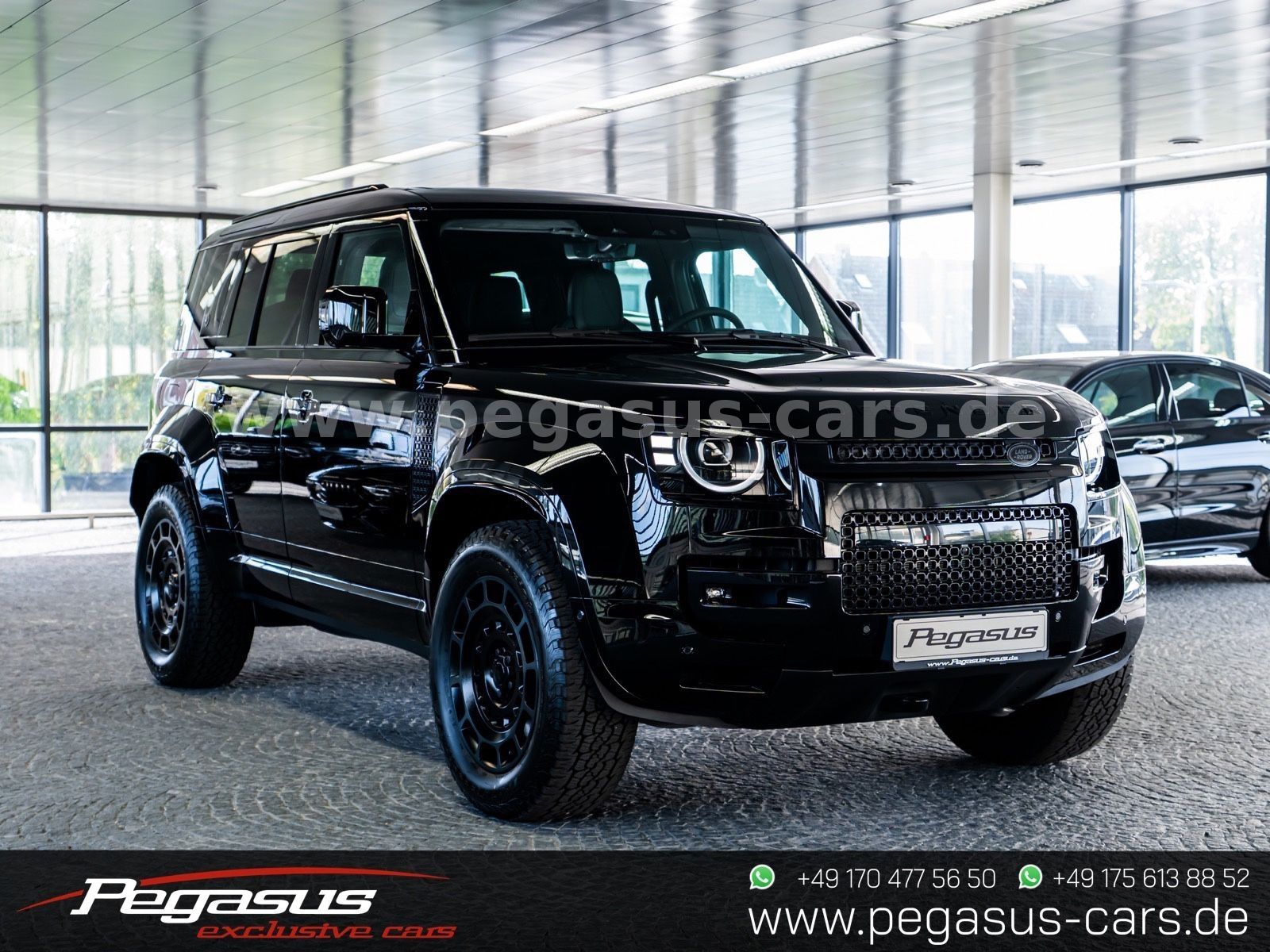LAND ROVER Defender - 5
