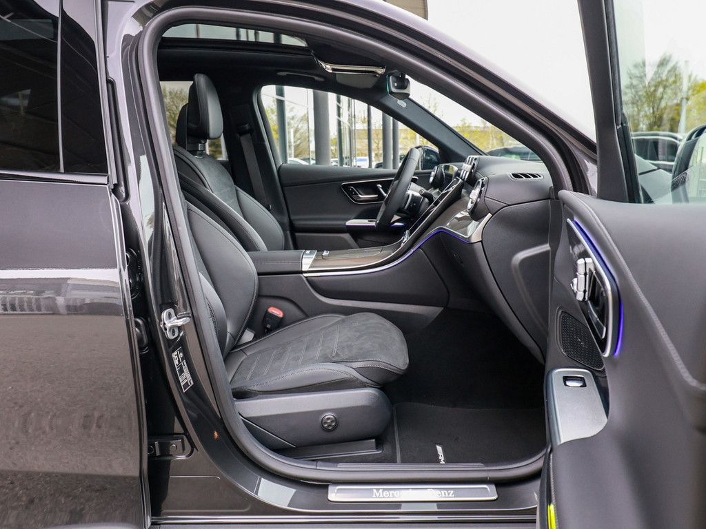 Mercedes-Benz GLC 200 d 4M AMG Line AHK LED Pano Navi SHD Kame foto 5