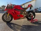 Ducati Panigale V4S inkl. Carbonteile und DDA+ - DUCATI PANIGALE V4 S