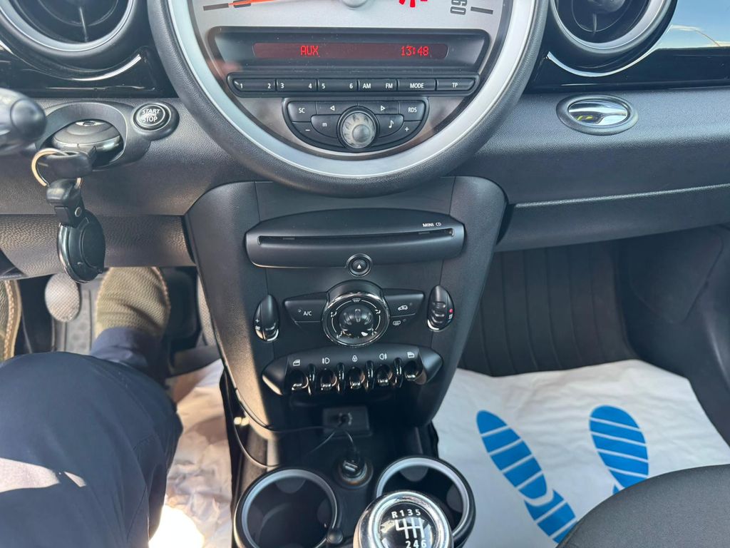 MINI COOPER 19