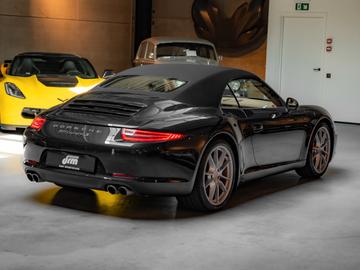 صورة 8 لـ 2012 Porsche 991