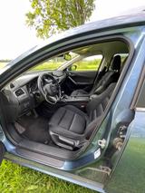 Mazda 6 Kombi 2.2 Skyactiv-D Automatik | 175 PS  - Mazda 6 mit Diesel-Antrieb: Blau, Kombi