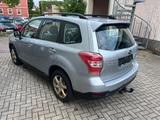 Subaru Forester 2.0/4x4/Navi/1-Hand/AHK/Klimaautomatik - Subaru Gebrauchtwagen von 2015