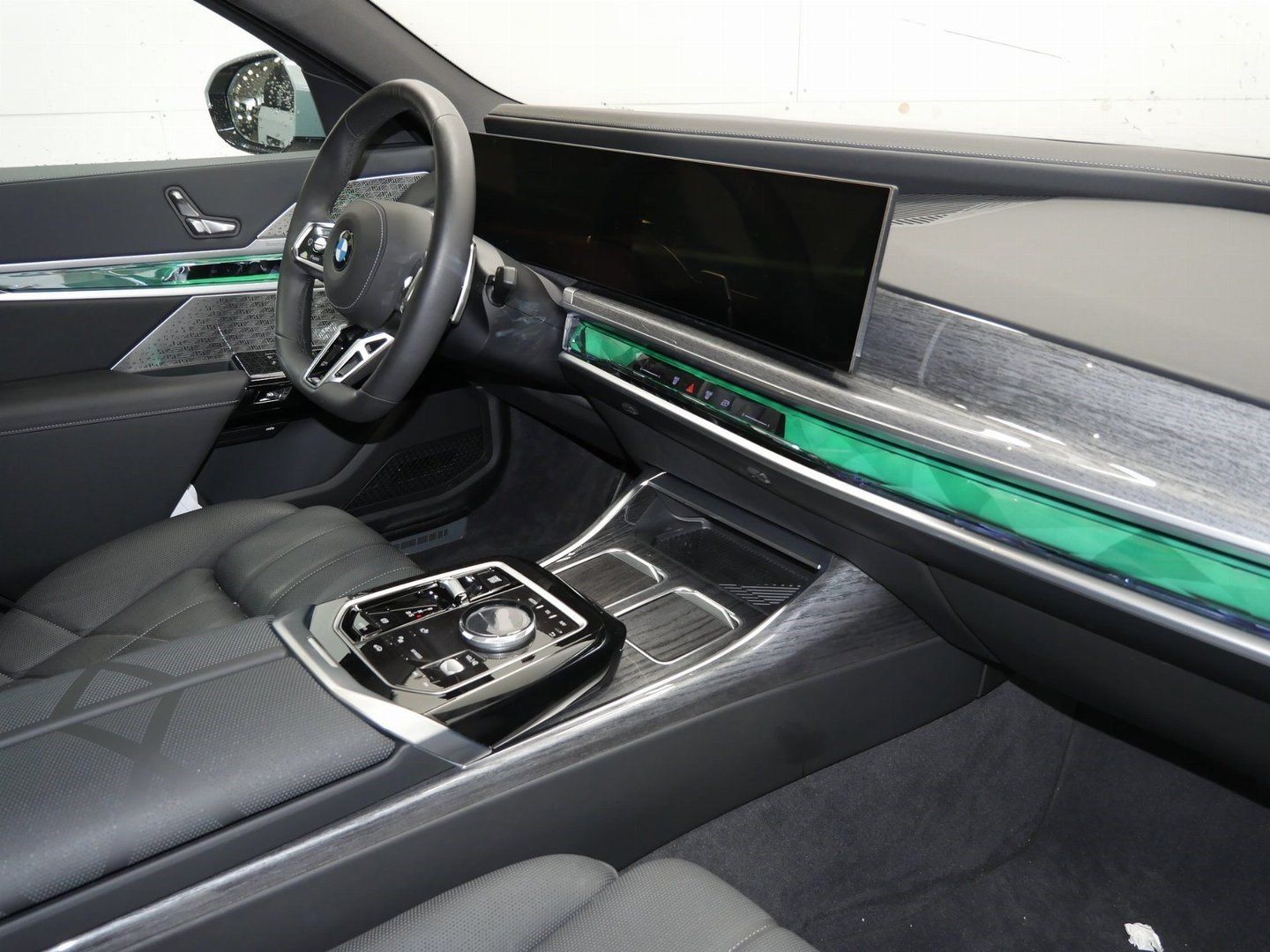 BMW 740d xDrive Sitzbelüft. M Sportpaket Pro Bowe foto 4