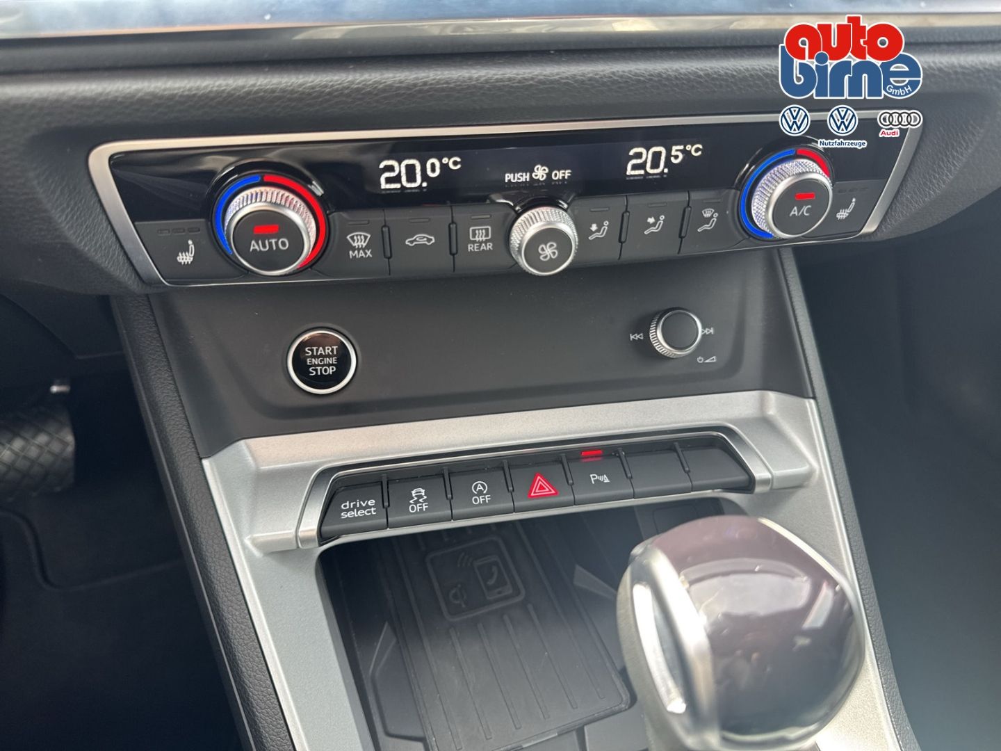 Q3 2.0 40 TFSI quattro advanced Navi Digitales C