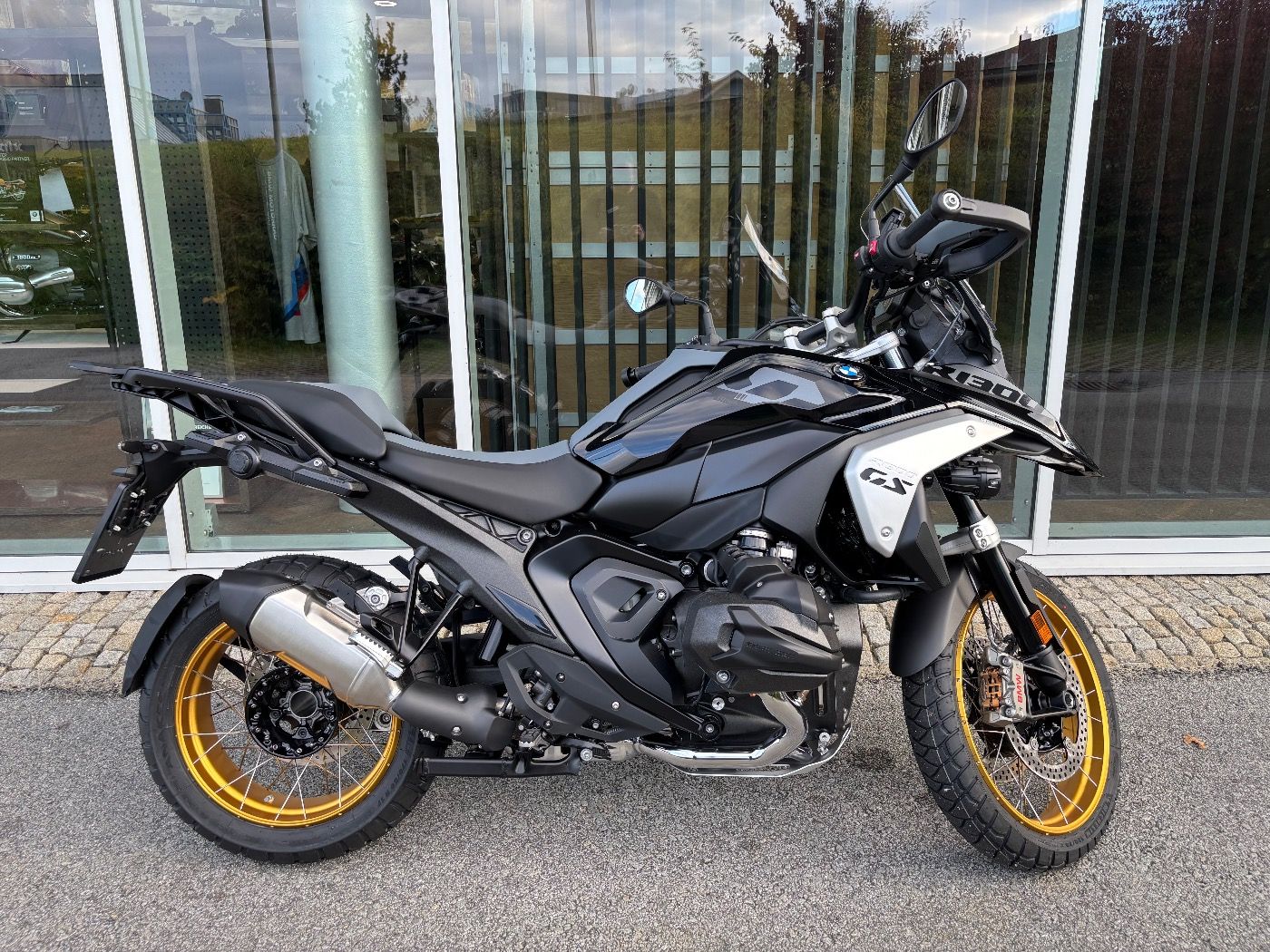 Fahrzeugabbildung BMW R 1300 GS Triple Black ASA