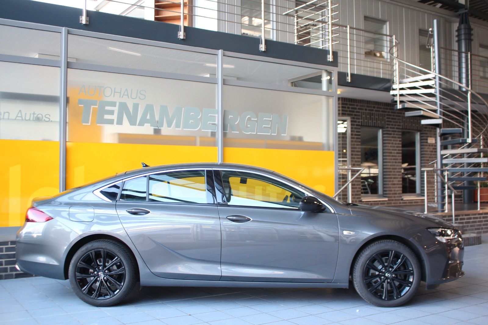 Opel Insignia B Grand Sport Voll-LED Massage Kamera imagem 3