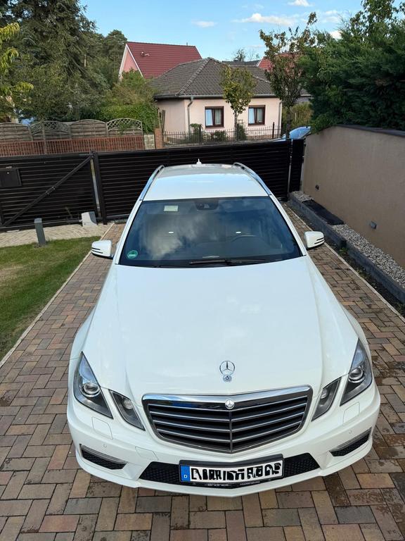Mercedes-Benz E 63 AMG