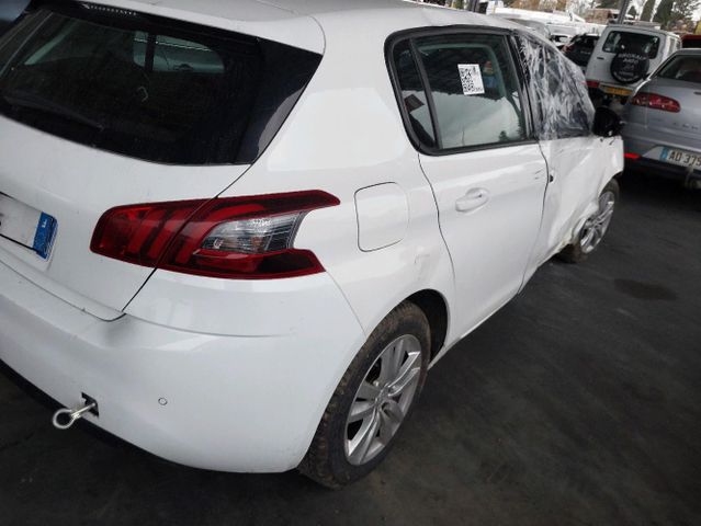 Peugeot 308 II (2) 1.5 BHDI 100