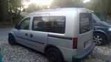 Opel sparsames Auto mit flexiblem Bett - gebrauchte Opel Combo aus dem Jahr 2005