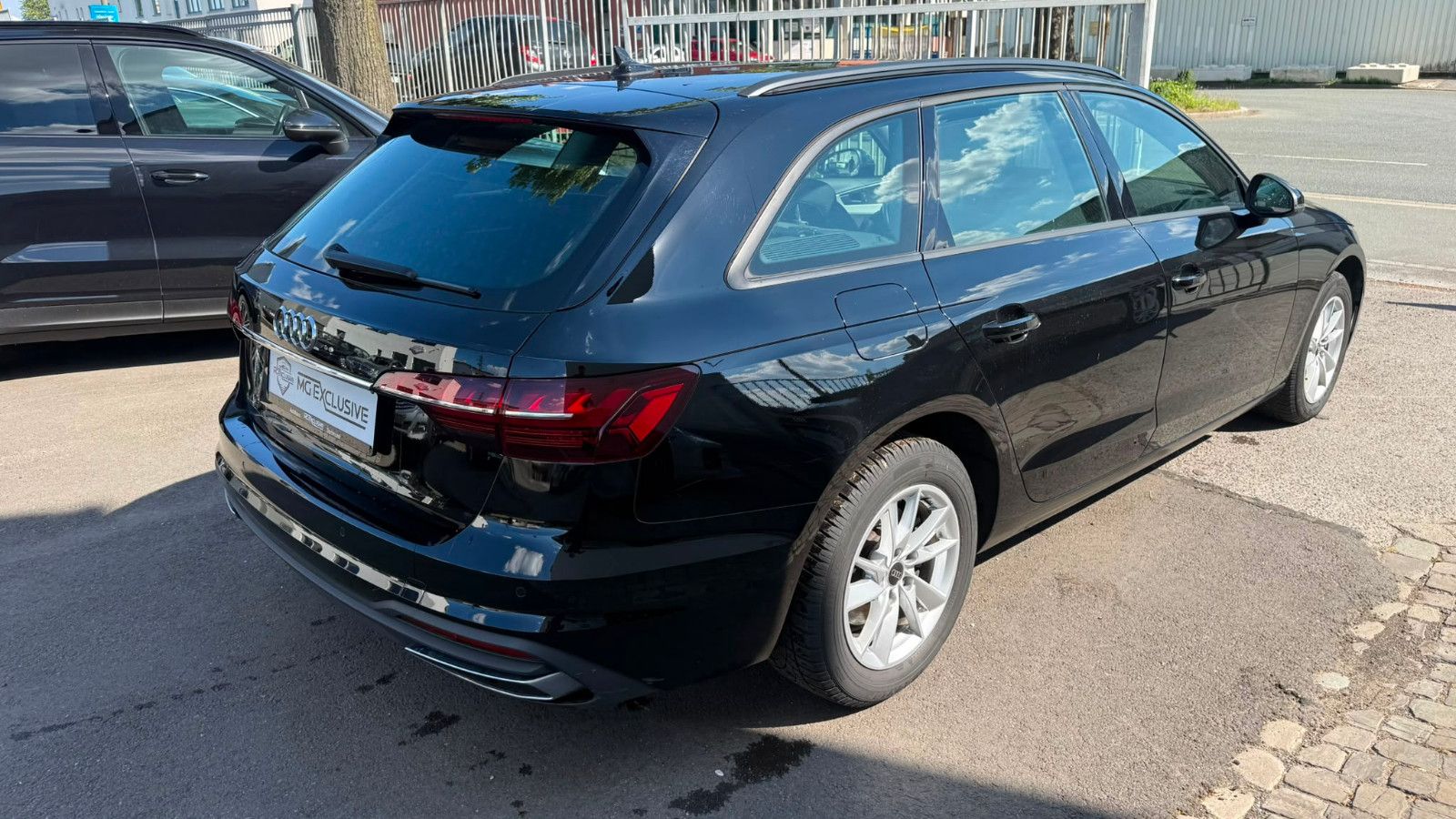 Fahrzeugabbildung Audi A4 Avant 35 TDI basis