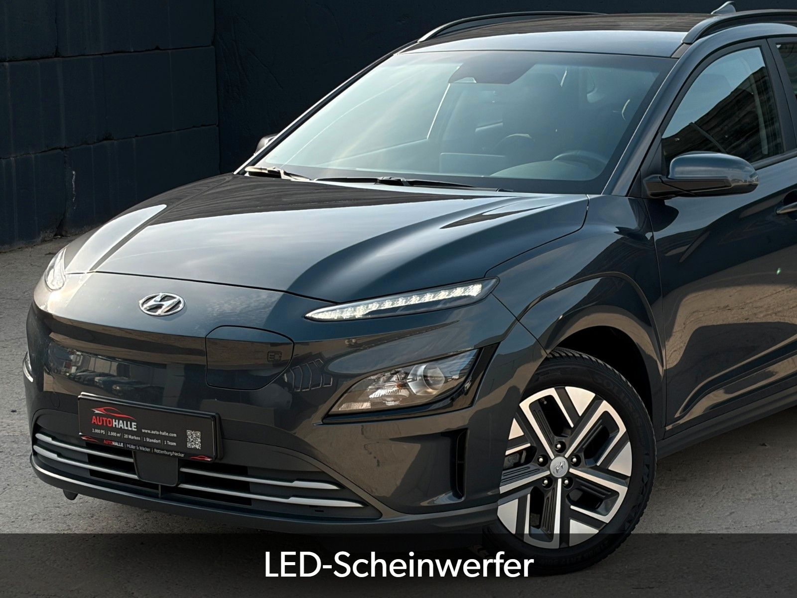 Fahrzeugabbildung Hyundai KONA E Select SHZ LHZ LKA LFA ACC Navi CarPlay