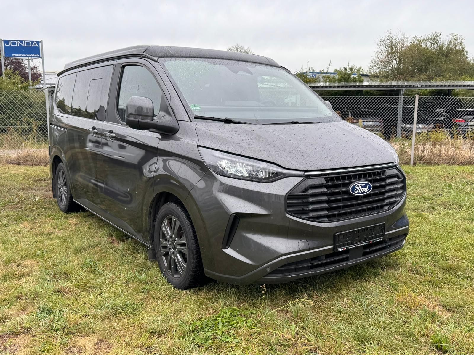 Ford Tourneo Custom Titanium Plus AWD Camper imagem 2