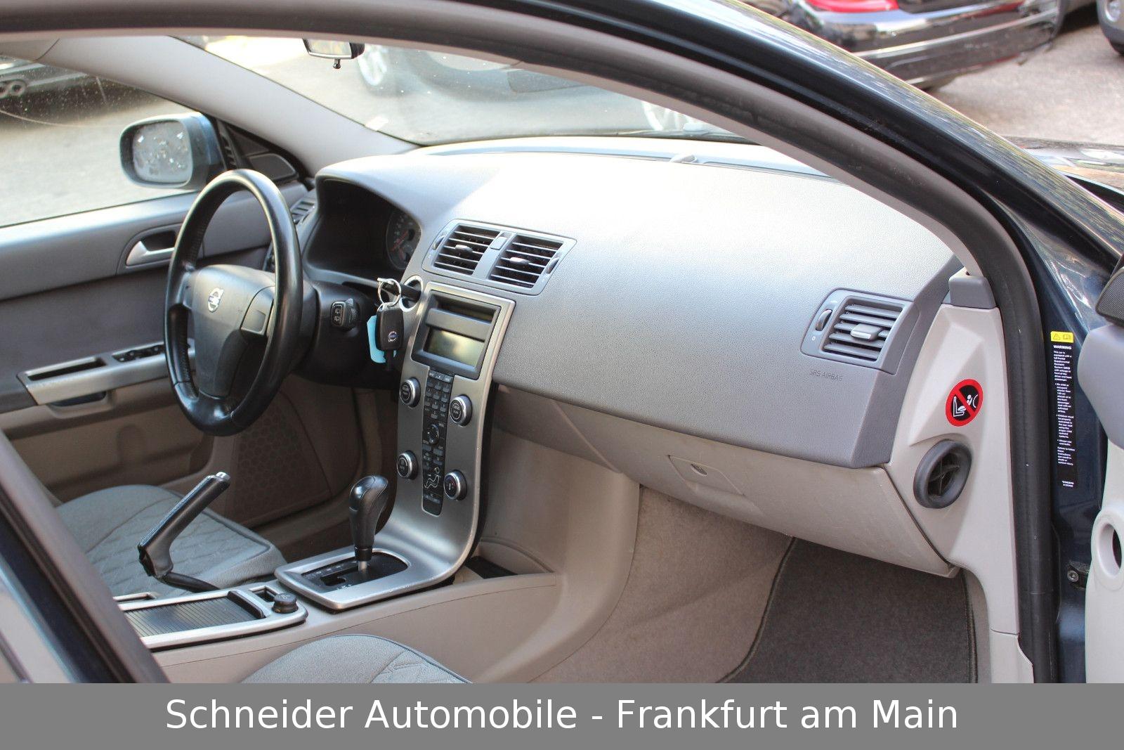 Volvo V50 2008 — photo 10