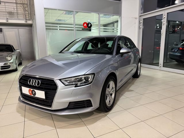 Audi A3 Sportback*1 Hd*Scheckheft*8Fach bereift