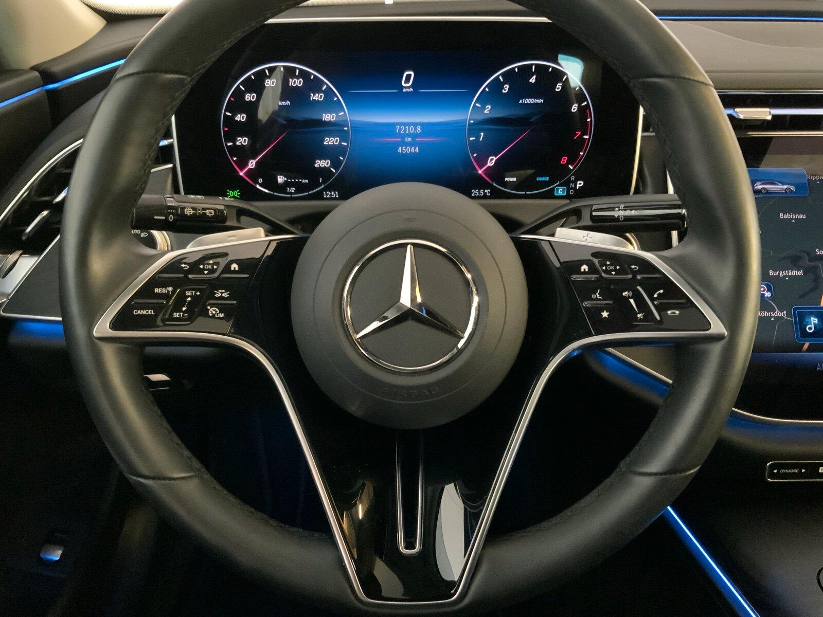 Mercedes-Benz E-Class T AVANTGARDE Pano 19" DISTRONIC Keyless, миниатюра 10