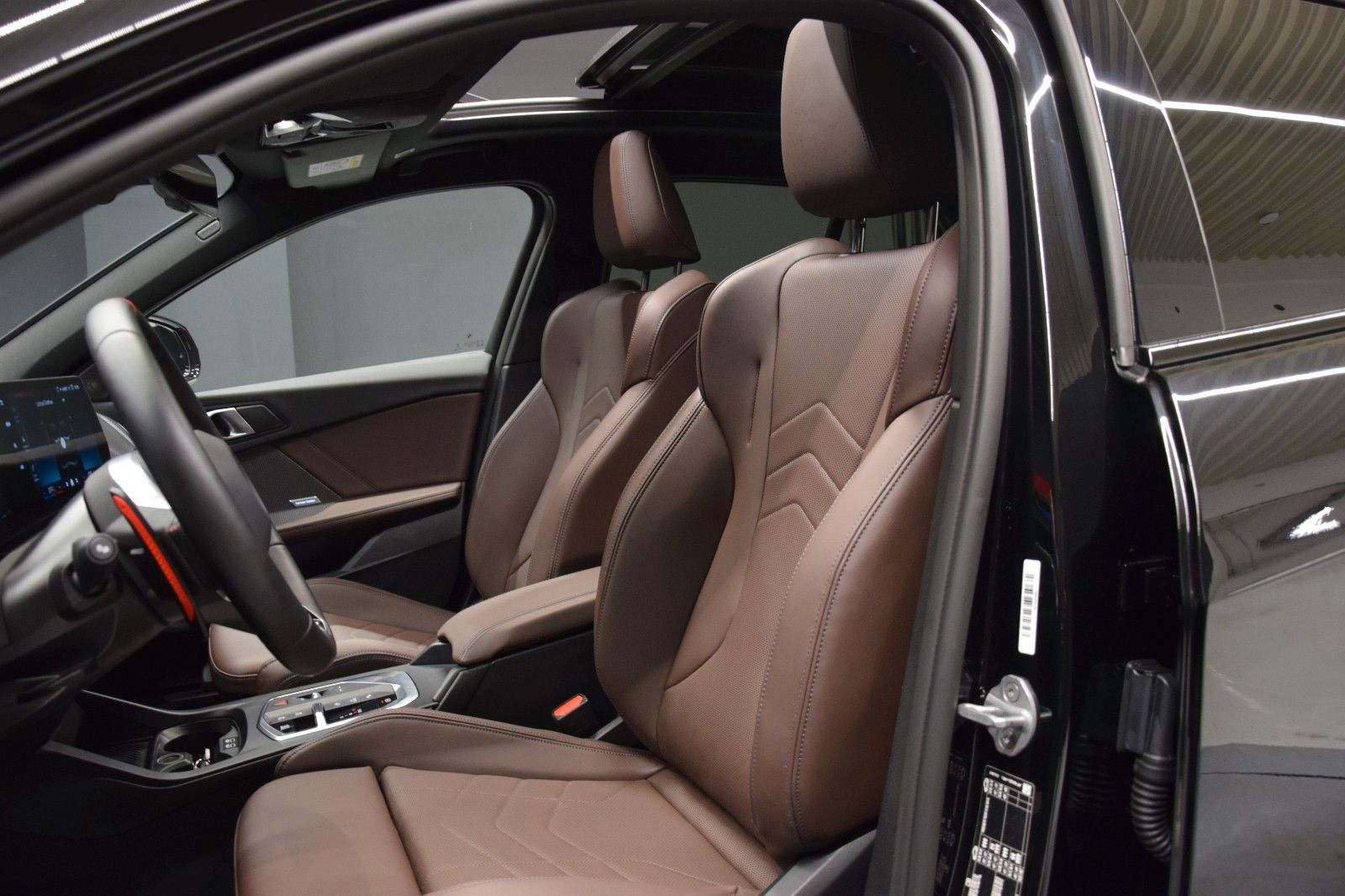 Fahrzeugabbildung BMW M135 i xDrive Pano HuD ACC AHK h/k Memory Kamera