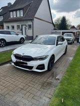 BMW 320i M Sport Automatik M Sport - BMW 320 in Dortmund