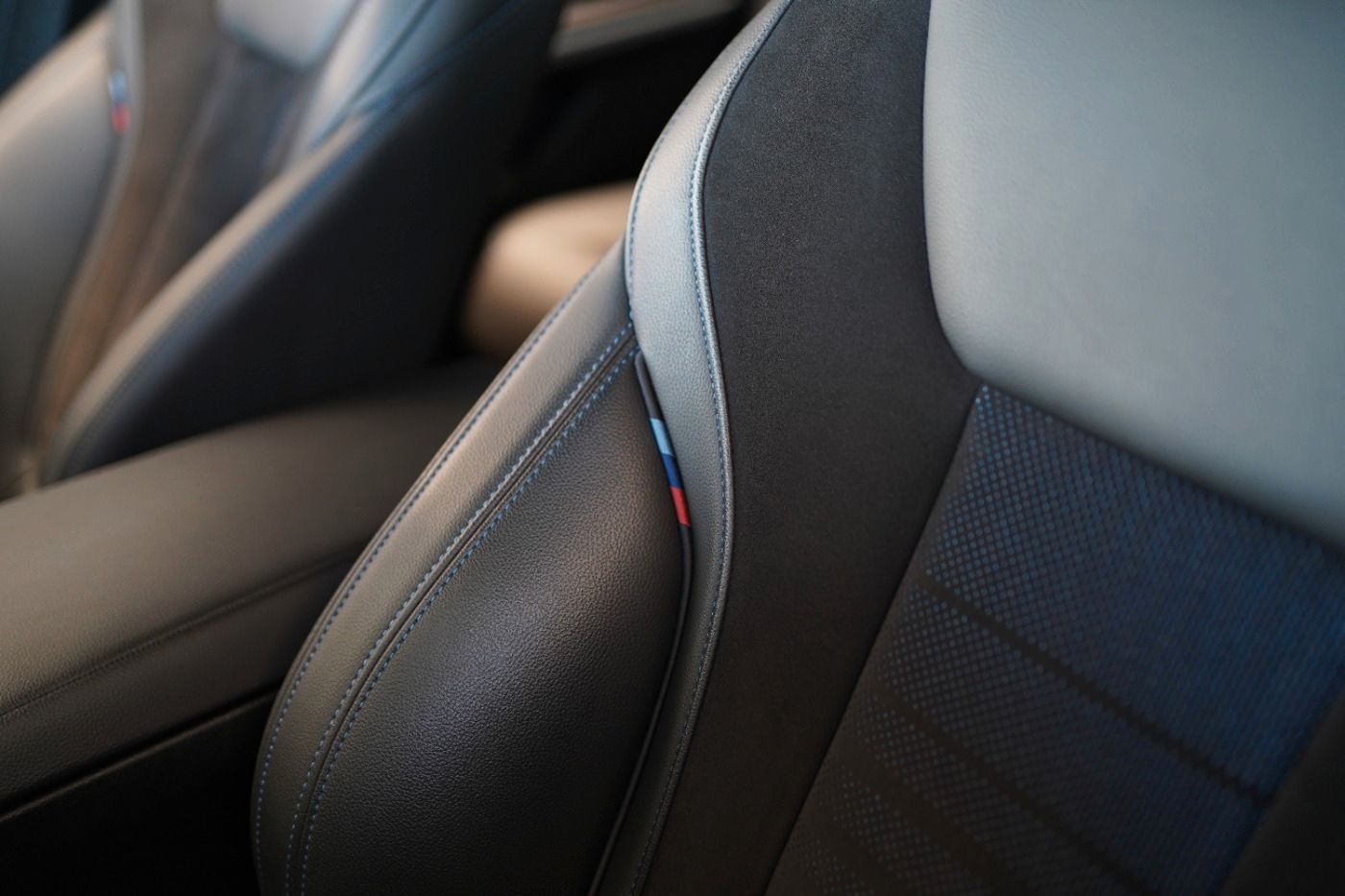 Fahrzeugabbildung BMW 320i M Sport +Laserlicht+DrivingAssistant+HeadUp