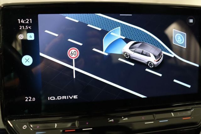 ID.3 Pro  Ganzjahresreifen LED PDC SPU