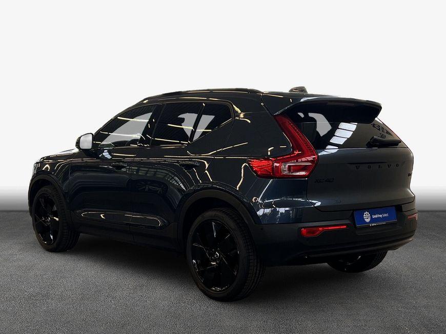 Volvo XC40 B3 Plus Black-Edition DKG 360° Pixel-LED Al