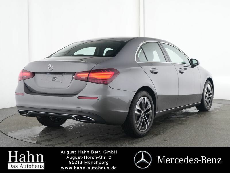 Fahrzeugabbildung Mercedes-Benz A 200 Limo PROGRESSIVE/LED/KAMERA/WINTER/..