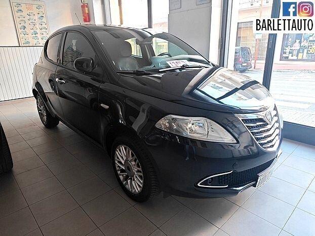 Lancia Ypsilon