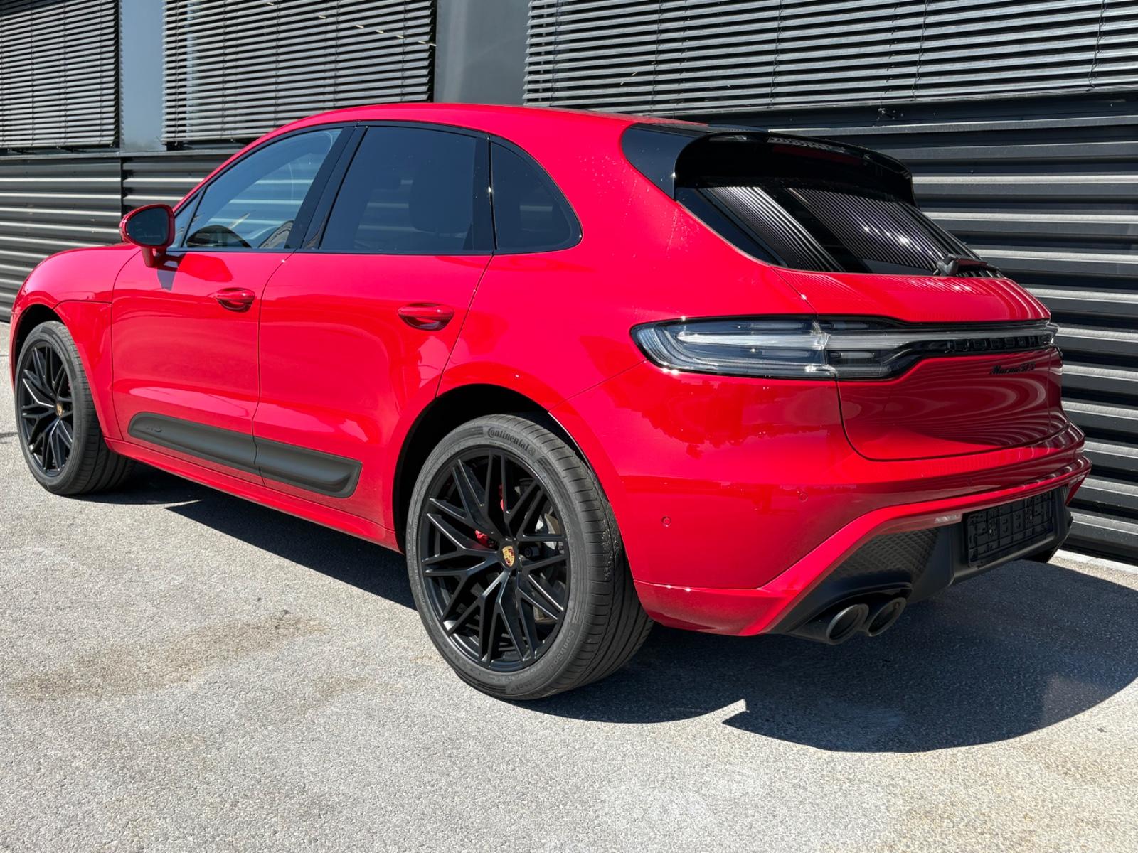 Porsche Macan GTS-PANO-CHRONO-BOSE-PAS