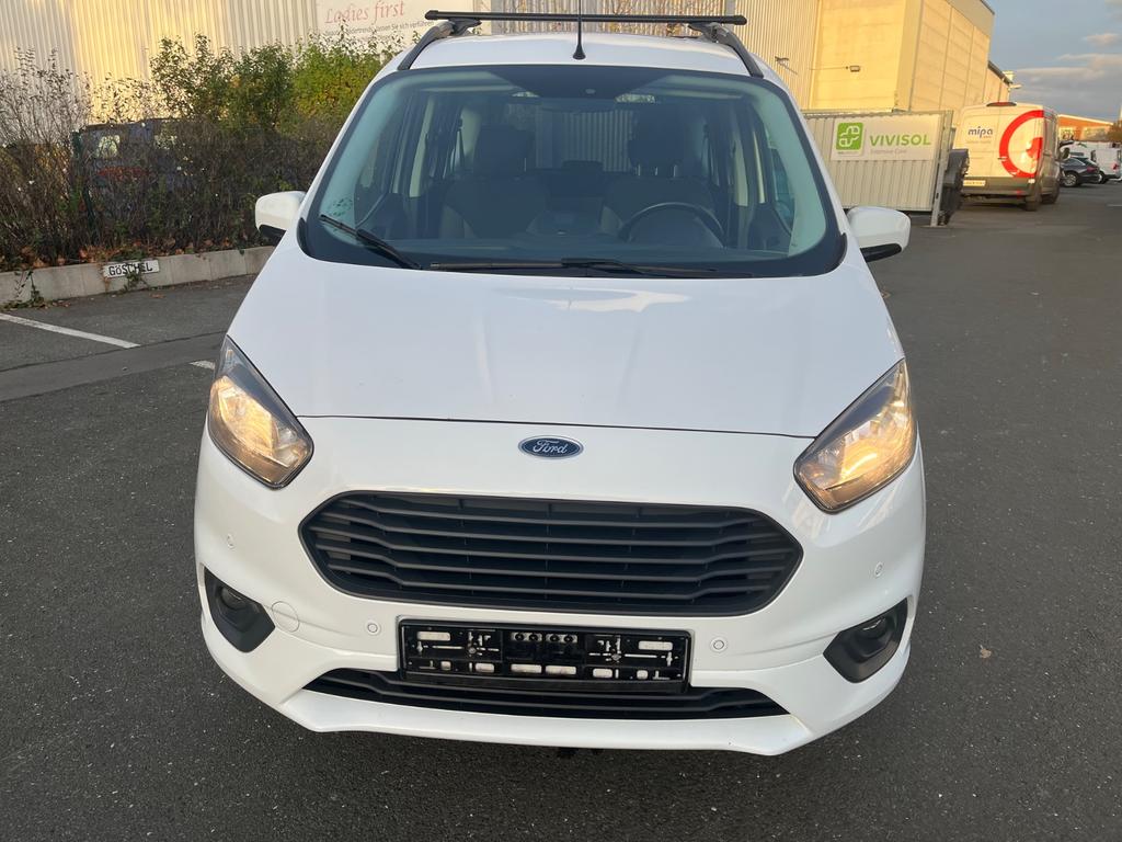 Ford Tourneo Courier