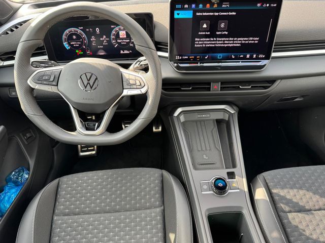 T-Roc 1.5 eTSI 150PS DSG R-Line AHK/ACC/APP/RFK
