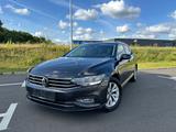 Volkswagen Passat 1.6 TDI SCR DSG Conceptline Conceptline