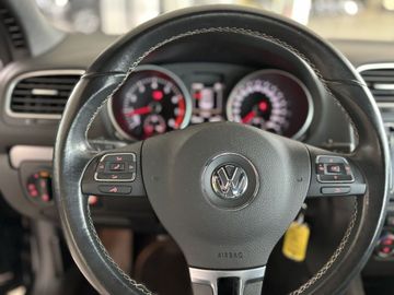 Fotografie des VW Golf Cabrio 1.4 TSI BlueMotion Technology