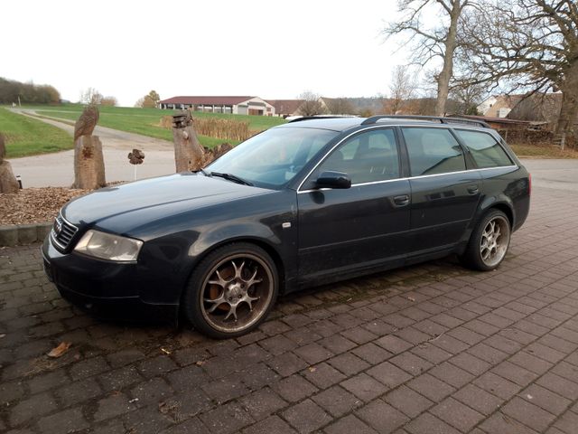 Audi A6 2.5 TDI Avant tiptronic -