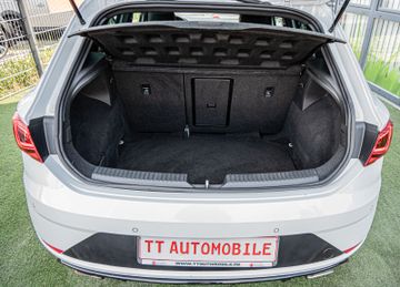 Fahrzeugabbildung SEAT Leon Cupra 300 |NAVI|VOLL-LED|DAB+|PDC|