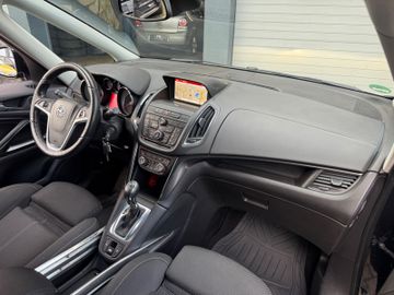Opel Zafira - 11