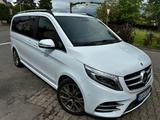 Mercedes-Benz V 220/250 AVANTGARDE EDITION - Mercedes-Benz 220: Automatik