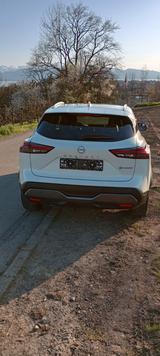 Nissan Qashqai 1.5 VC-T e-Power - Nissan Qashqai mit Benzin-Antrieb: Limousine, Automatik