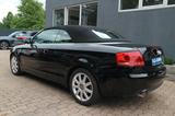 Audi A4 Cabriolet 1.8 T *1.HAND/ORIGINAL 50TKM/LEDER* - Audi A4 mit Benzin-Antrieb: Cabrio