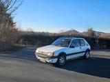 Peugeot 205 Baujahr 1989 1,6 l - Peugeot 205: Kleinwagen